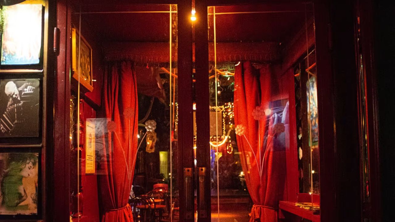 Tinta Roja Comedy Club