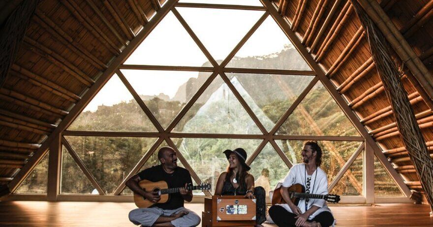 Noche de Kirtan en Barcelona con Pablo Narayana