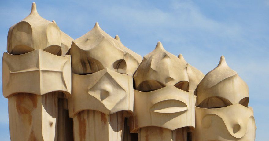 Free tour a pie: descubre la belleza del modernismo de Barcelona