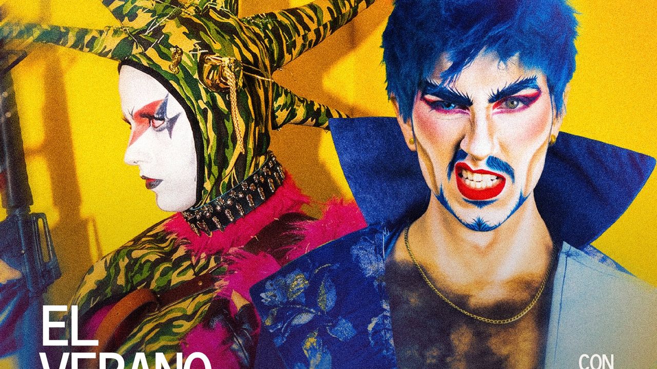 Weird Glam 16