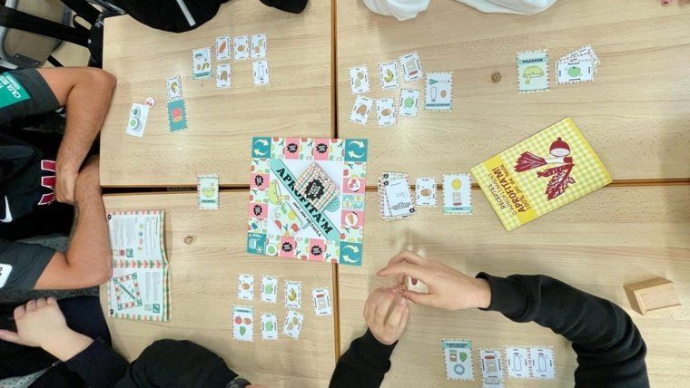 Jocs cooperatius per a l'aprofitament alimentari