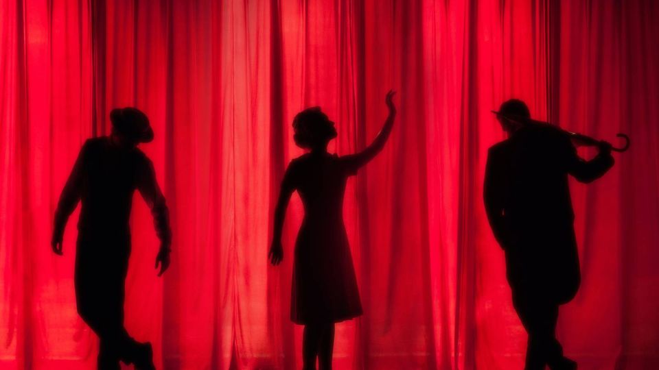 Espectáculo musical “Gràcia se viste de cuentos: vecinas, ventanas y balcones” con Alejandra Hurtado Cicarelli