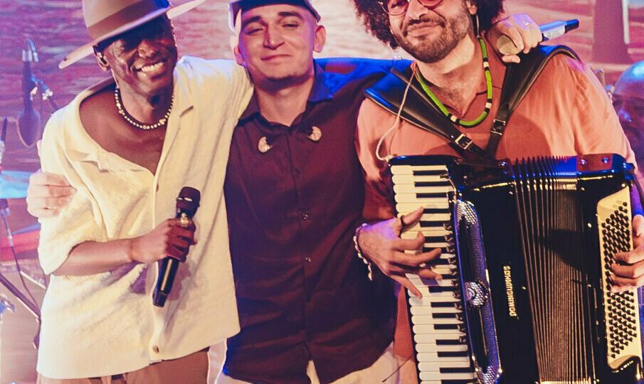 Dominguinho: João Gomes, Jota.pê, Mestrinho en Barcelona