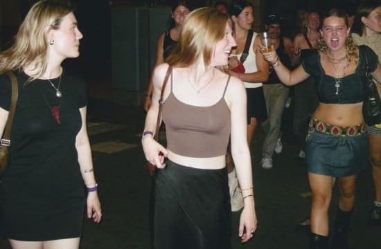 Barcelona Social Night Out: 3 Bars and Club Entry