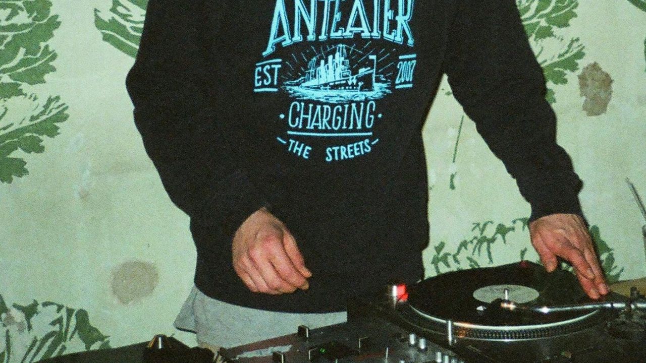 VINYL5