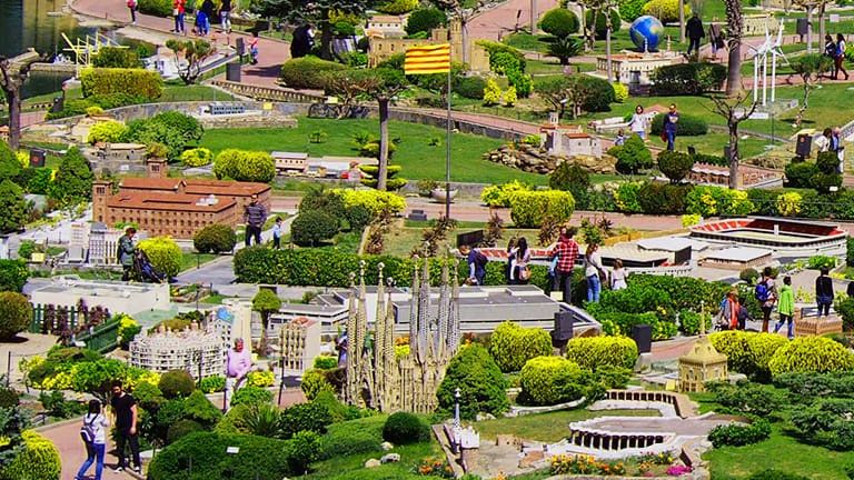 Catalunya en miniatura: exposición de maquetas de monumentos