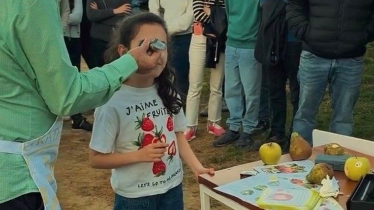 Juego “Petits exploradors de la fruita”