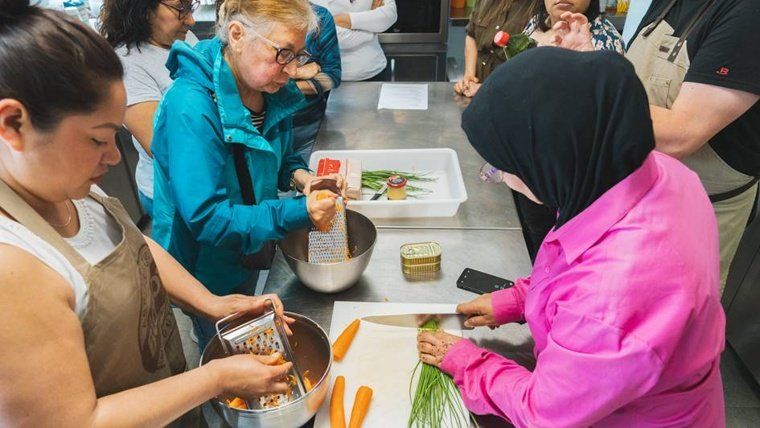 Taller de cocina básica tradicional para trabajadoras del hogar y los cuidados