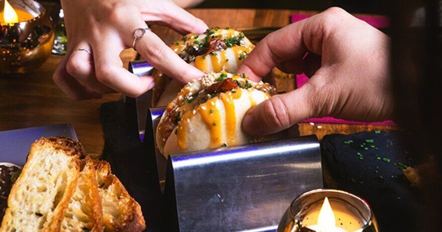 Deliciosos baos en un bosque urbano en Jardinet de Gracia