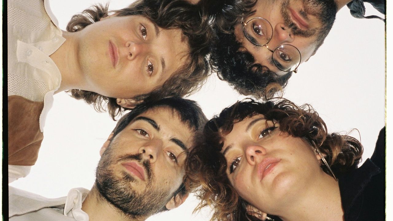 Penélope + Grup de tíes