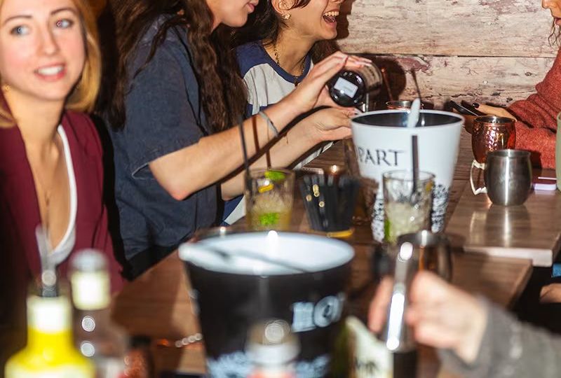 Masterclass de Coctelería Fantasía en Jardinet de Gràcia