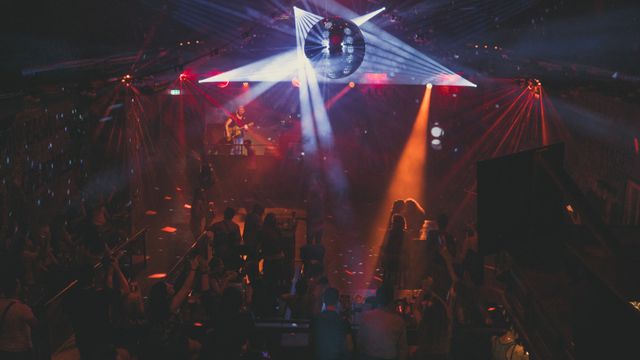 The Old Irish Pub: un rincón irlandés lleno de vida en La Rambla