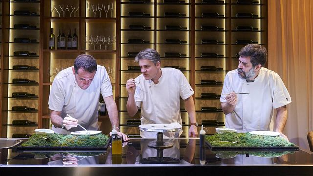 Un menú tancat: una cena que desnuda las emociones masculinas