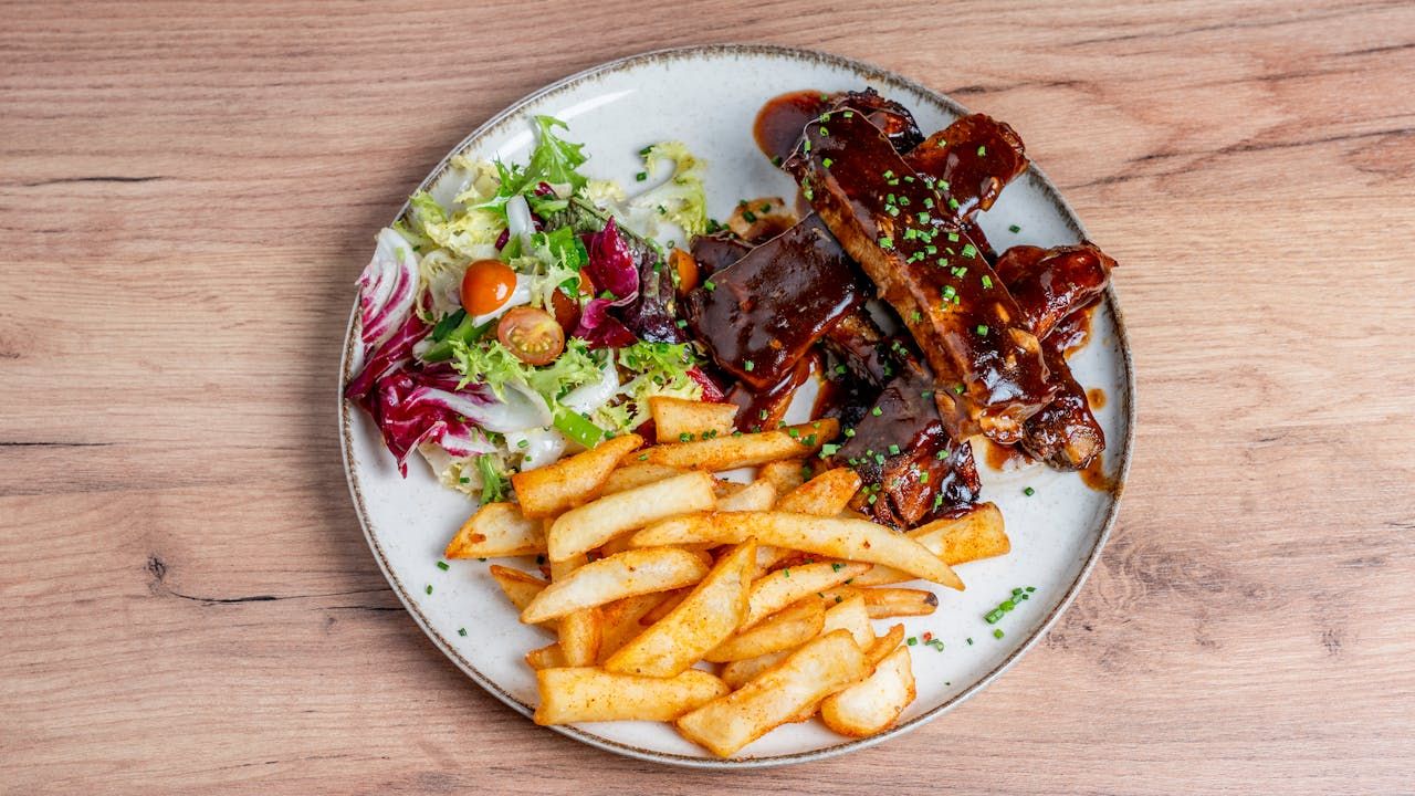 Los 3 mejores sitios para comer Costillas en Barcelona
