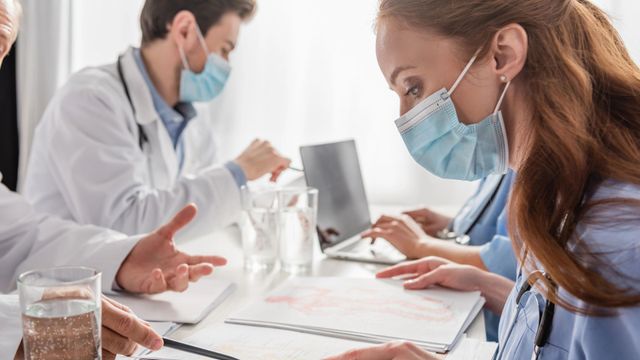 Estudiar FP de Sanidad en Davante MEDAC: Formación práctica, accesible y orientada al empleo