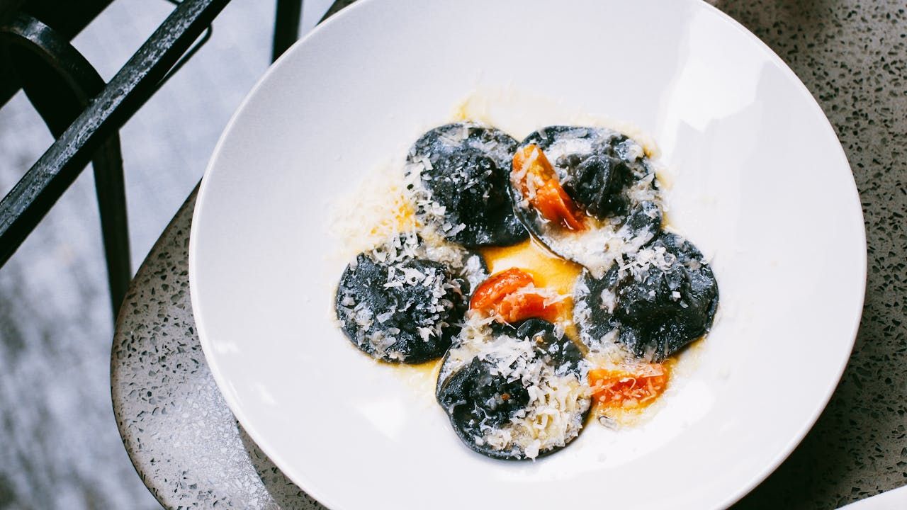 Estos italianos sirven los mejores raviolis de Barcelona