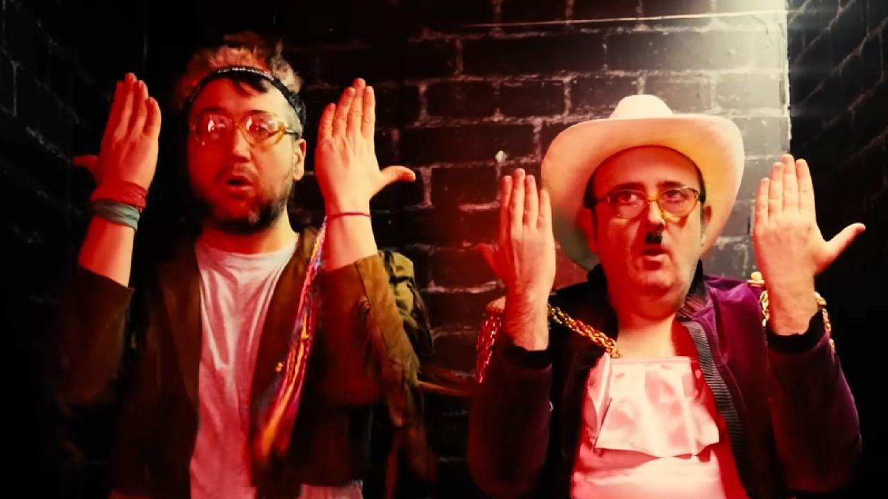 Ojete Calor conquista el Sant Jordi: subnopop para reír, bailar y descolocar