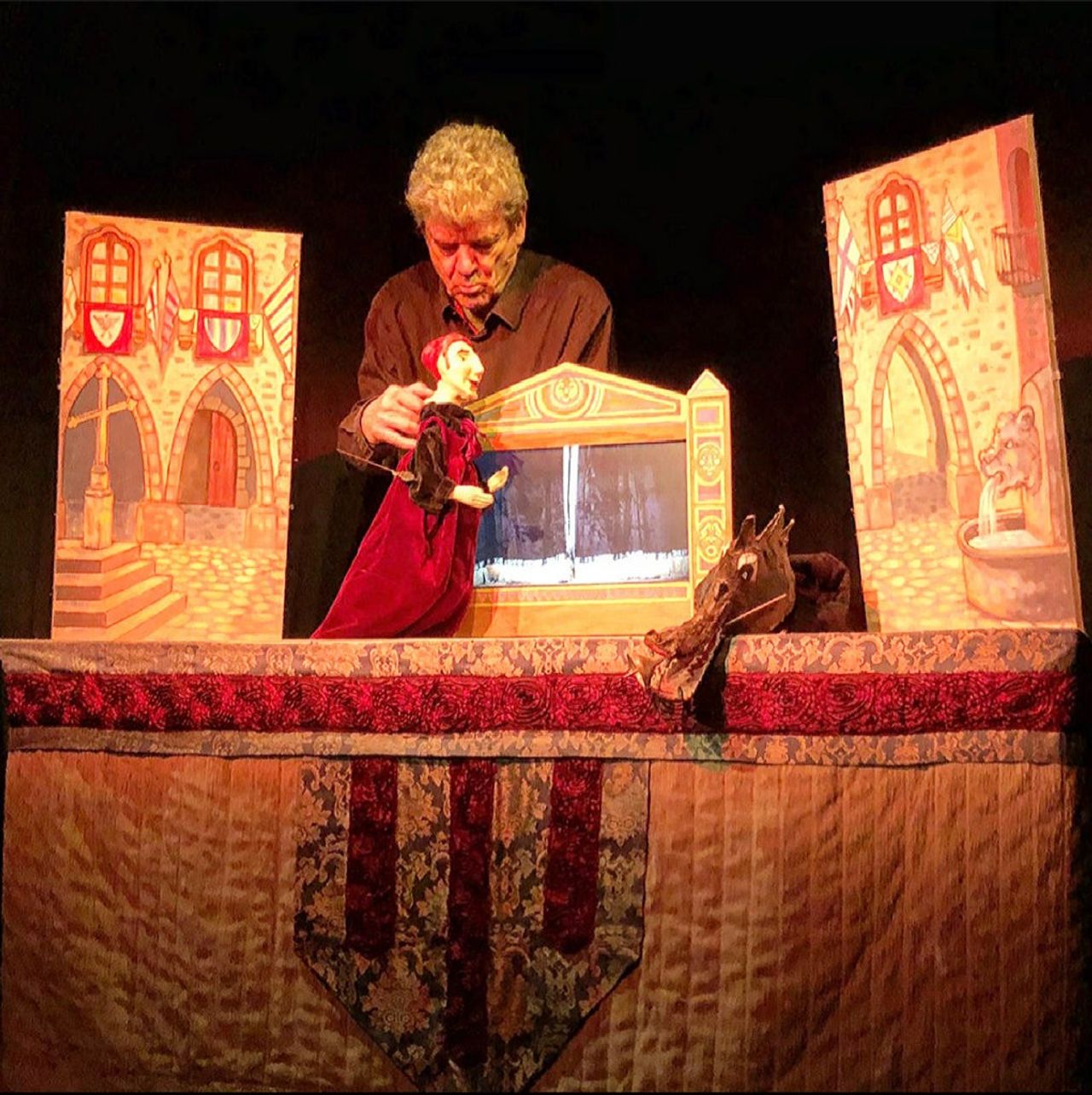 El titellaire Eugenio Navarro. Foto: La Puntual.