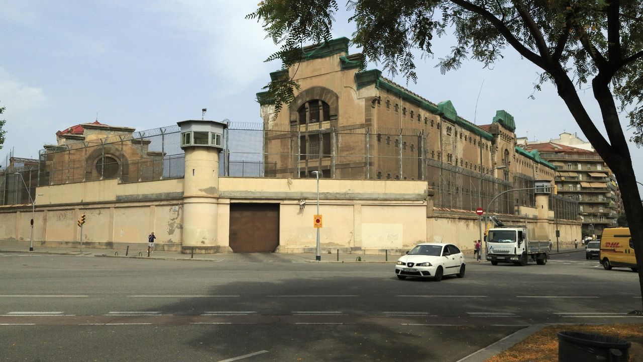 Visitas libres a La Model: la antigua prisión que se recorre a tu ritmo