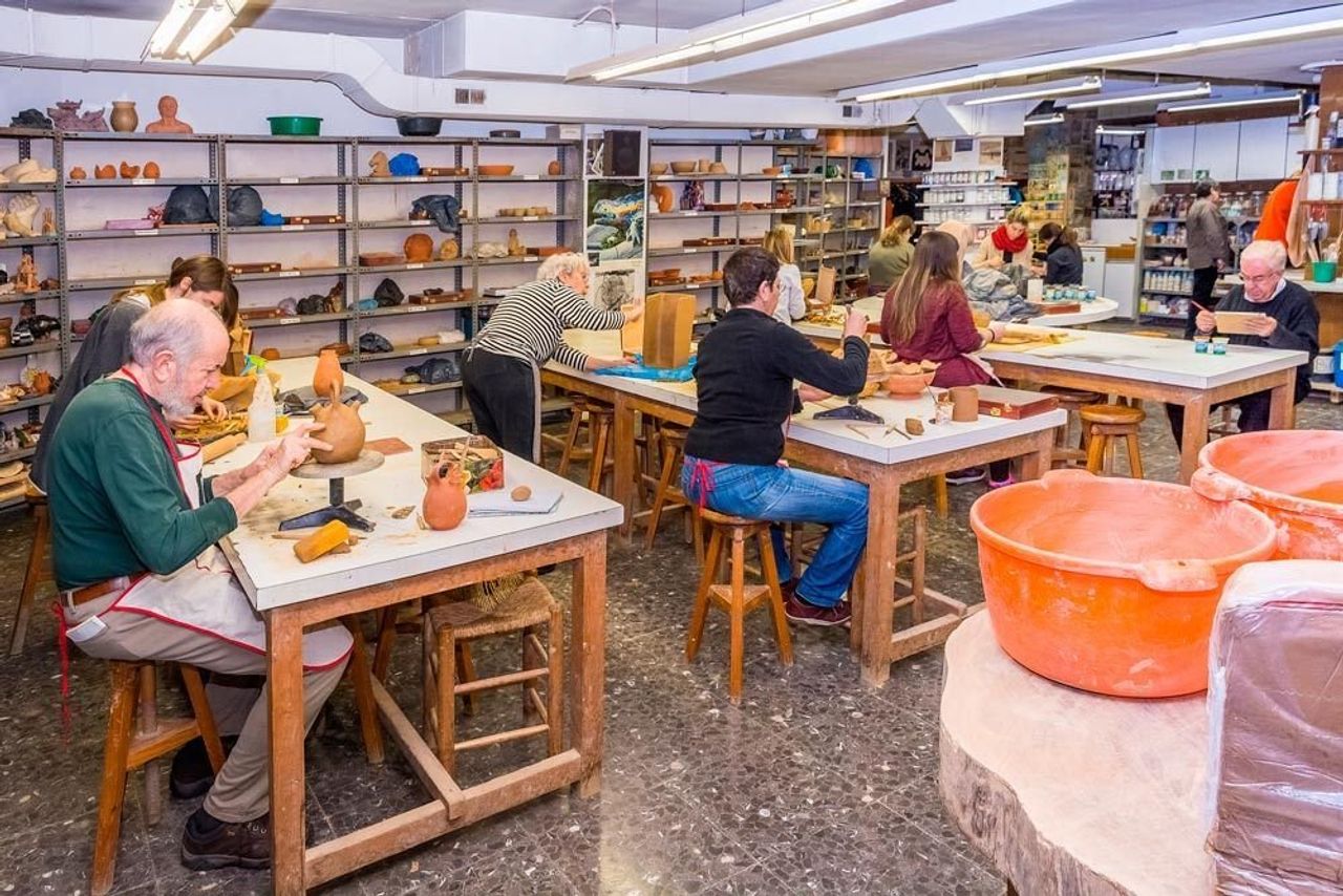 Foto: Escuela de Cerámica Forma - Torno Alfarero