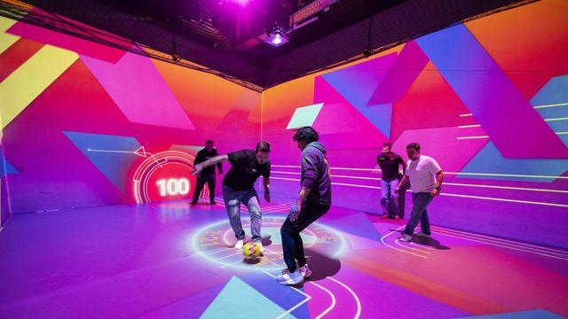 Alfa5 en Poblenou: juego interactivo y aventura para todos los ritmos