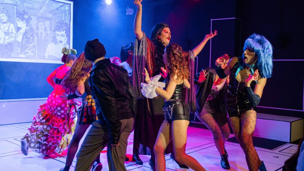 No es pot saber vuelve a Barcelona con su musical queer más afilado