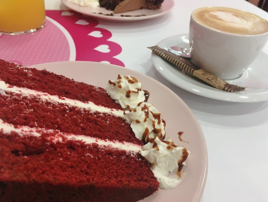 Pink Cakes BCN Bakery