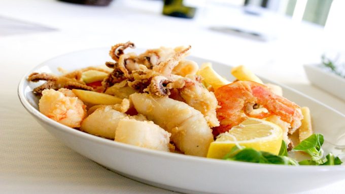 Estos 3 sitios sirven los mejores calamares de Barcelona